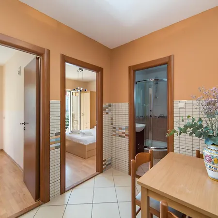 Apartament By The Sea Tucepi, Makarska - 22384 Tučepi